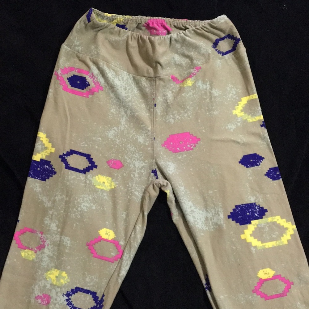 Lularoe OS - Picture 1 of 3